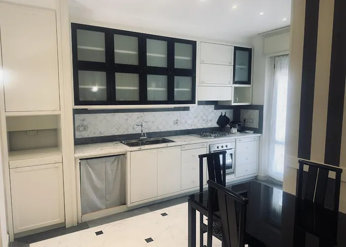 לינה וארוחת בוקר Chic Prato פראטו